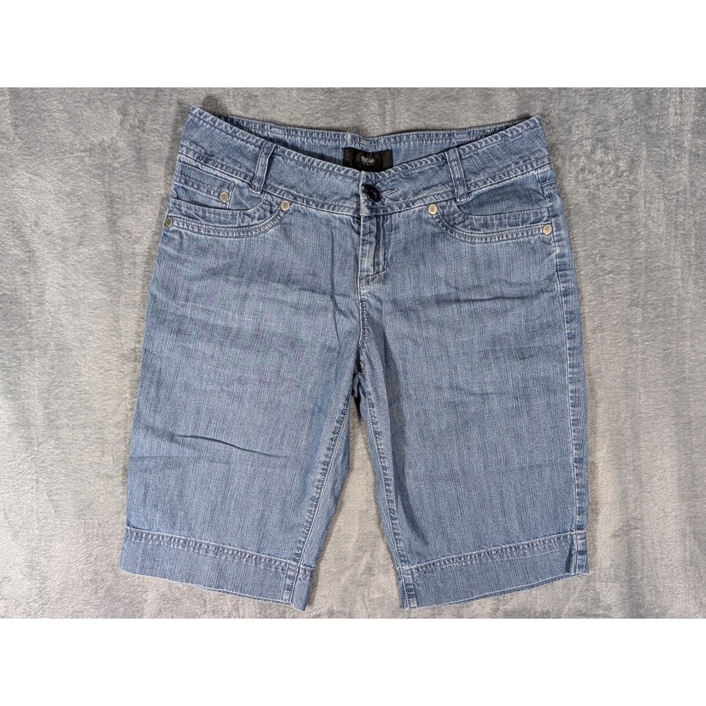 Mossimo Women's Blue Denim Bermuda Shorts Mid-Rise Medium Wash Cotton Size 2